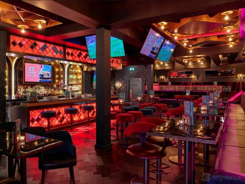 BOXUP at The Box Bar