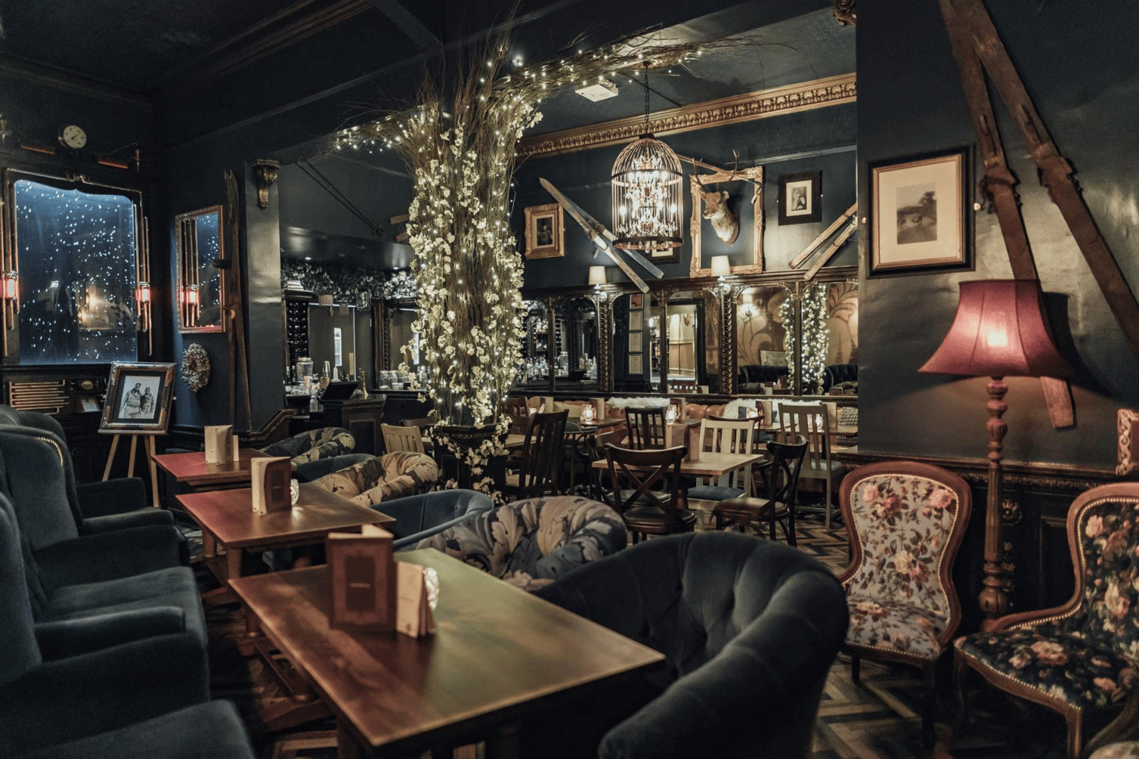 The Barologist  in Leith