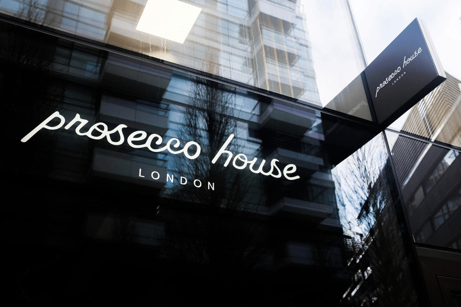 Prosecco House  in Tower Bridge 