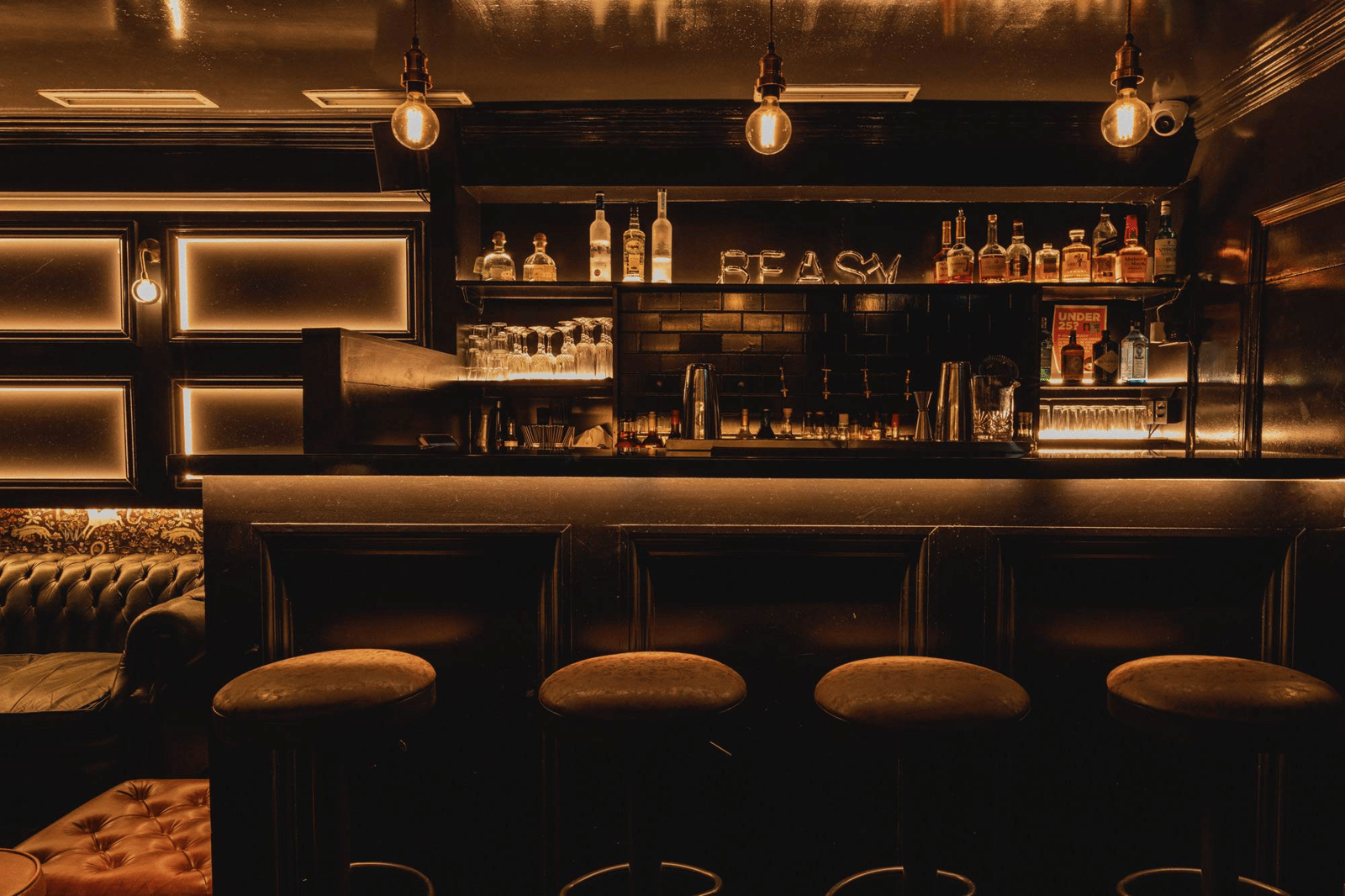 Beasy Bar in Soho