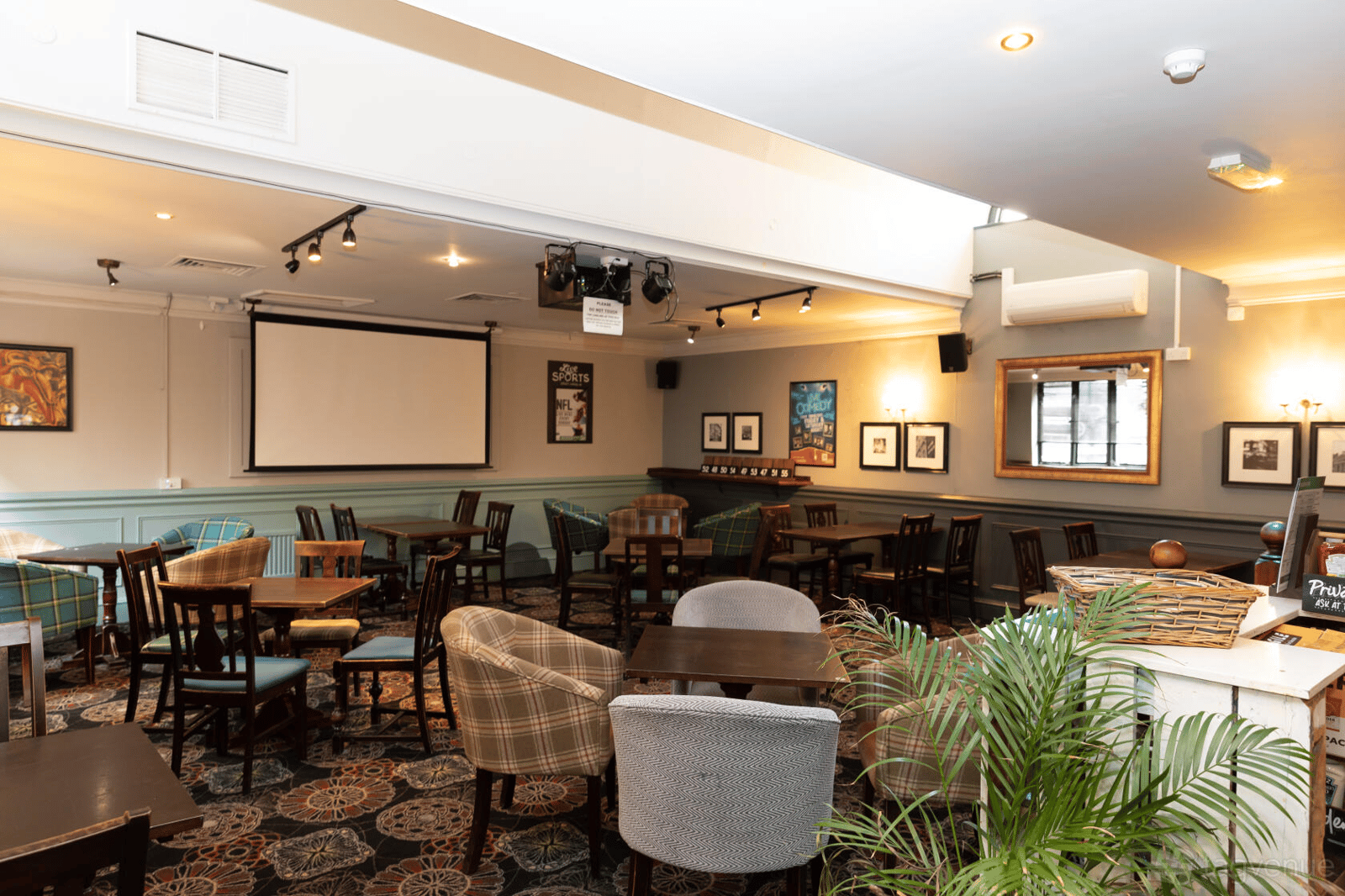 The Coach House  in Piccadilly