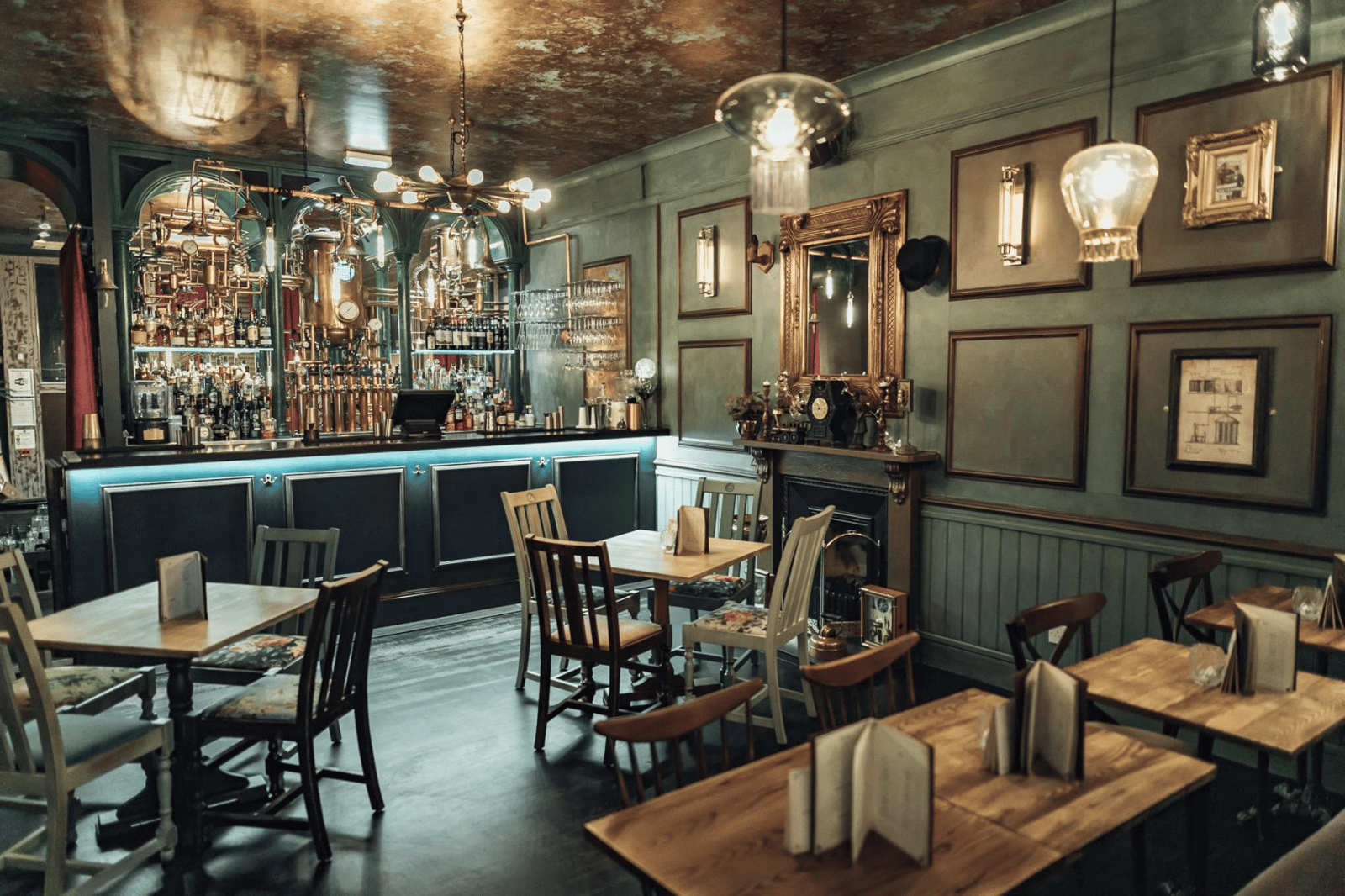 The Barologist  in Leith