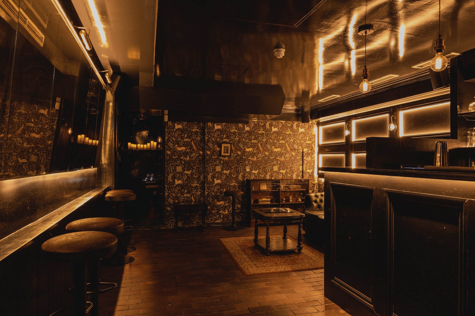 Beasy Bar in Soho