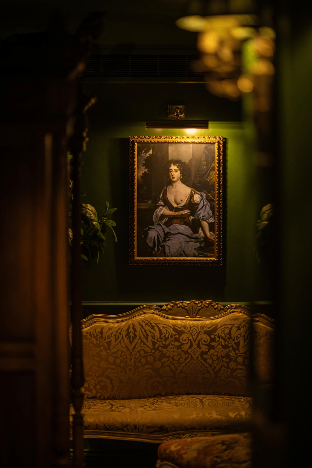 Dear Darling  in Mayfair