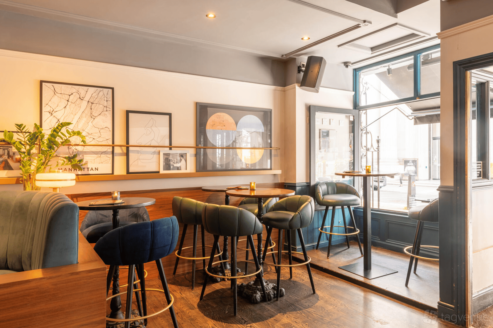 Window Tables  at Lockes Bar