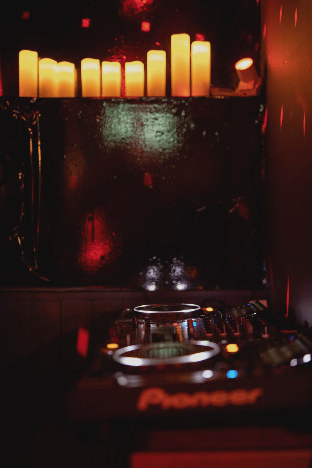 Beasy Bar in Soho